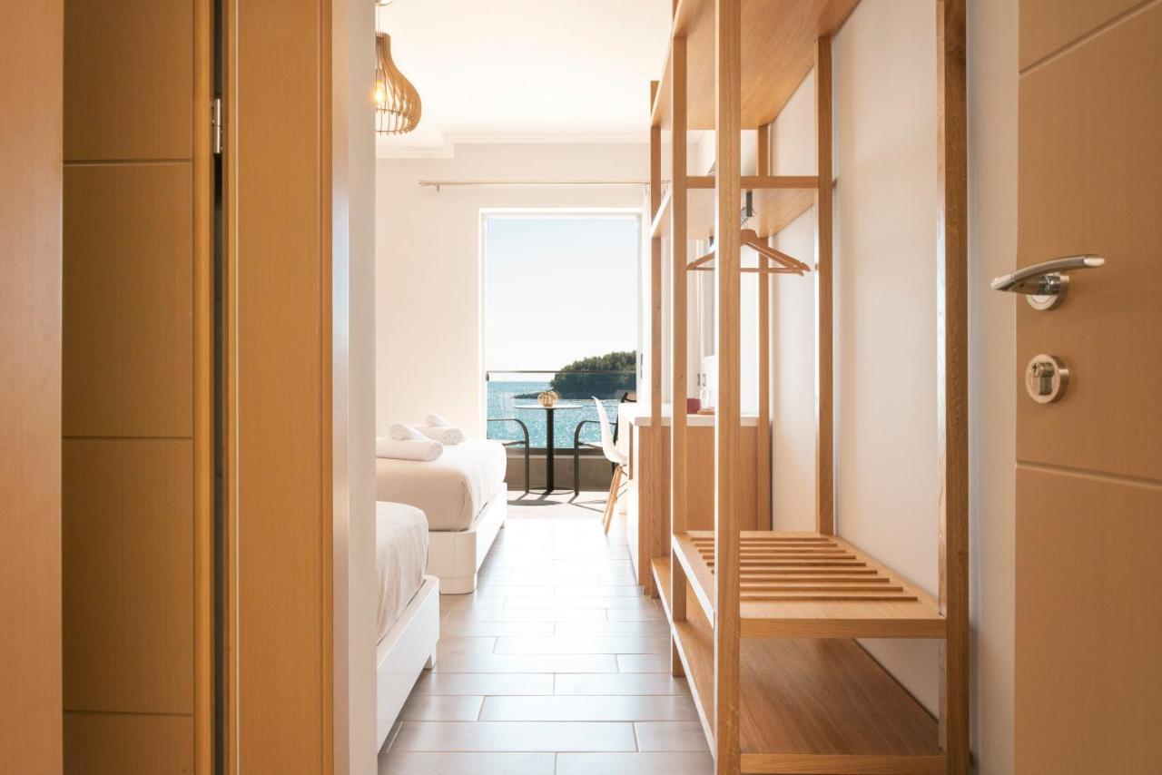 Sonar En El Mar Bed & Breakfast Himare Exterior foto