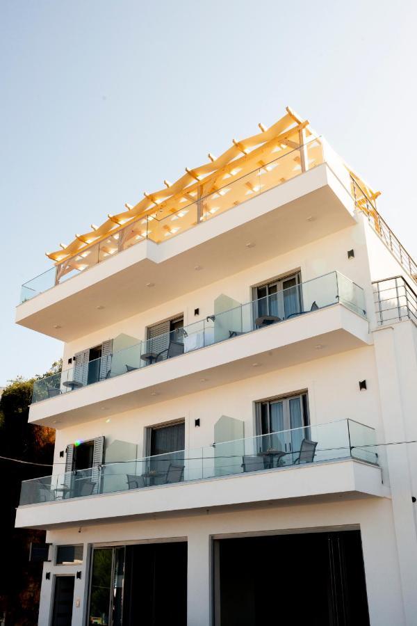 Sonar En El Mar Bed & Breakfast Himare Exterior foto